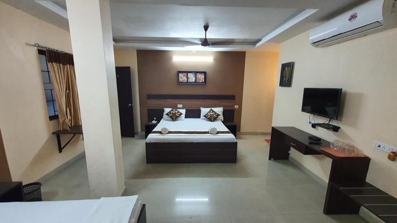 S4 Residency Hotel Chennai Ngoại thất bức ảnh