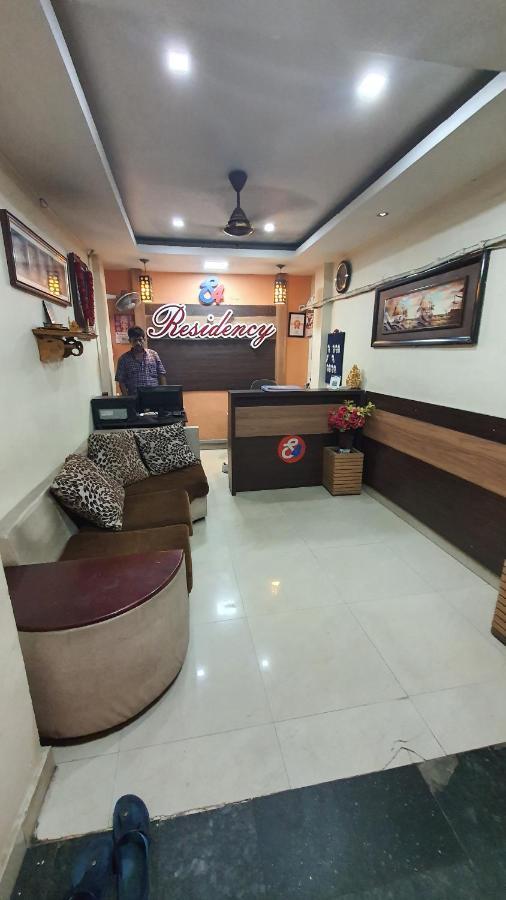 S4 Residency Hotel Chennai Ngoại thất bức ảnh
